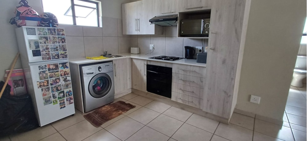 Apartment for sale in Brentwood Park, Benoni - EN1692828