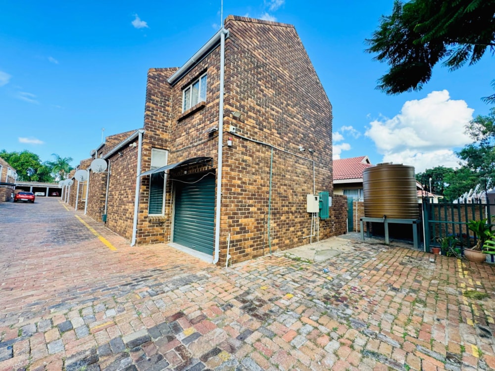 Townhouse sold in Polokwane Central - 1PS1694186 Townhouse sold in Polokwane Central - 1PS1694186