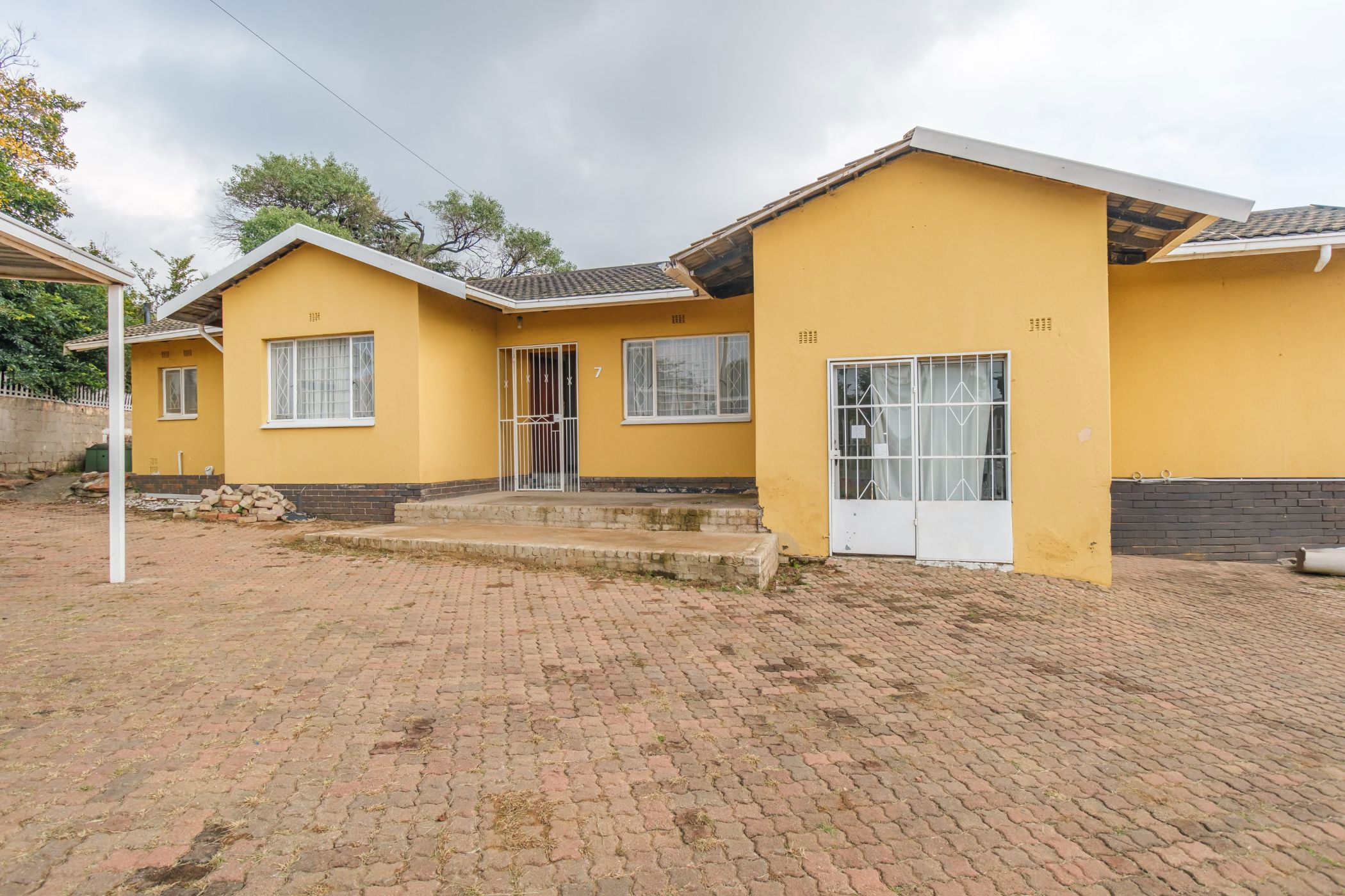 House for sale in Creswell Park - RDT1693164