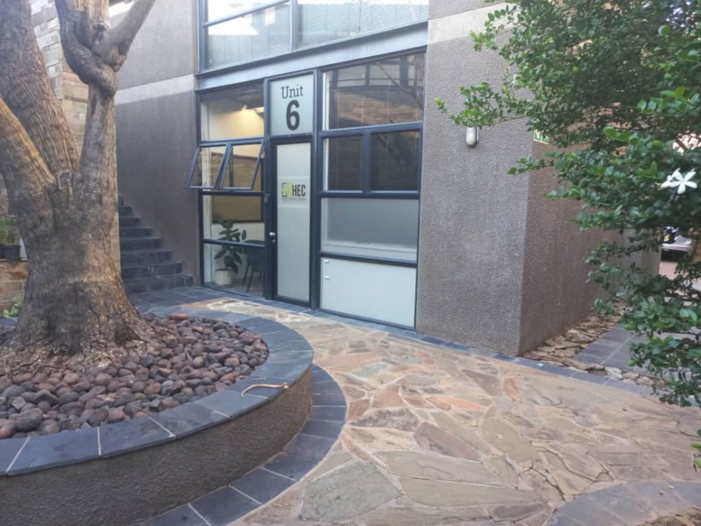 Commercial office sold in Windhoek, Namibia - 3NM1692827