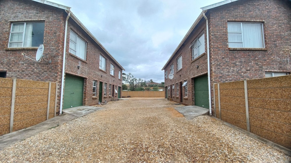 Apartment for sale in Heidelberg, Garden Route - 1SR1692954 Apartment for sale in Heidelberg, Garden Route - 1SR1692954