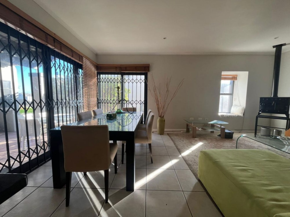 House let in Plattekloof - 1PLA1692915 House let in Plattekloof - 1PLA1692915