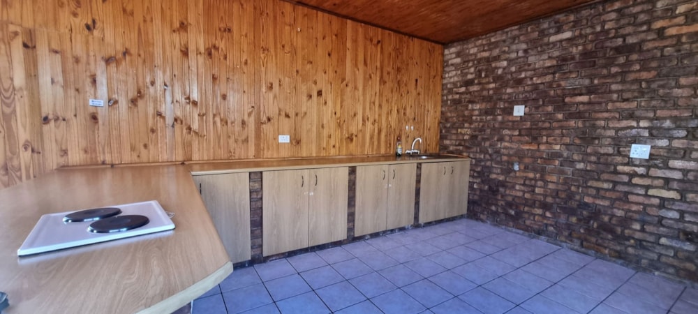 Garden apartment let in Heuwelsig, Kimberley - 1KJ1693099 Garden apartment let in Heuwelsig, Kimberley - 1KJ1693099