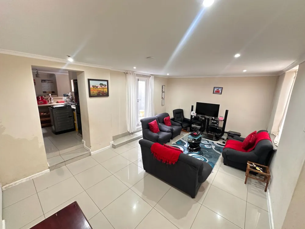 House sold in Richmond Hill - 1PLZ1693050 House sold in Richmond Hill - 1PLZ1693050
