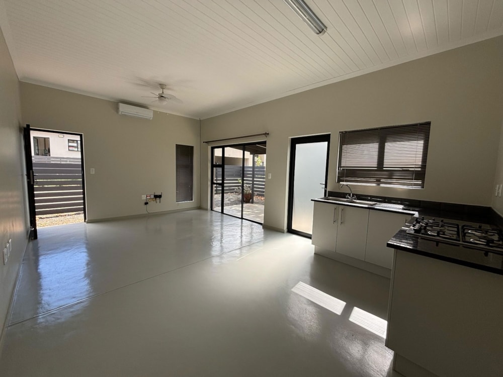 Cluster let in Hoedspruit - 1HS1693132