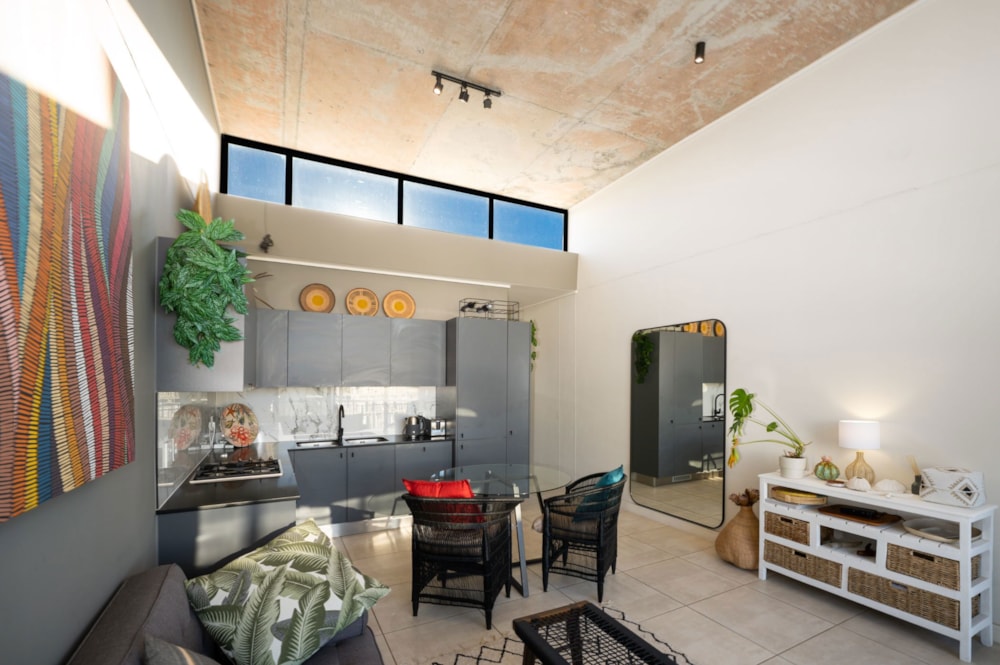 Apartment sold in Paardevlei - SW1695247 Apartment sold in Paardevlei - SW1695247