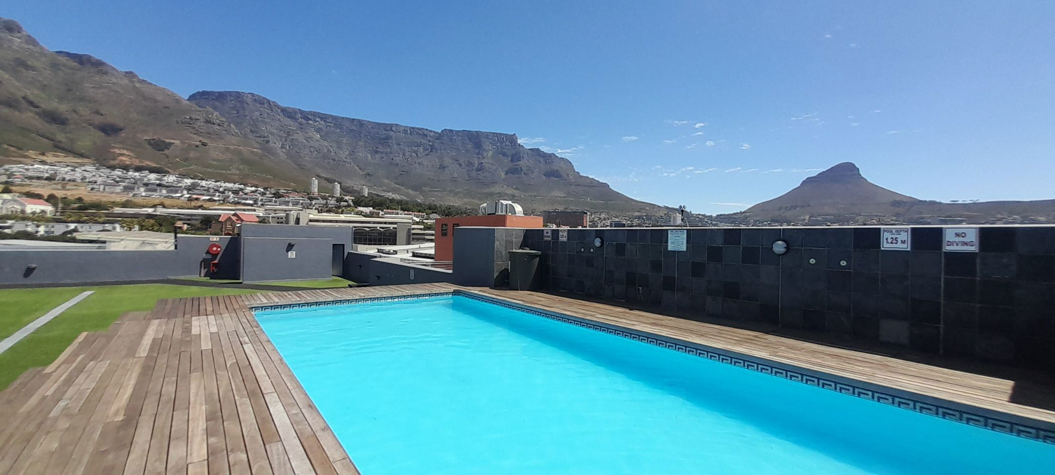 Bachelor apartment let in Zonnebloem - CBL1693157