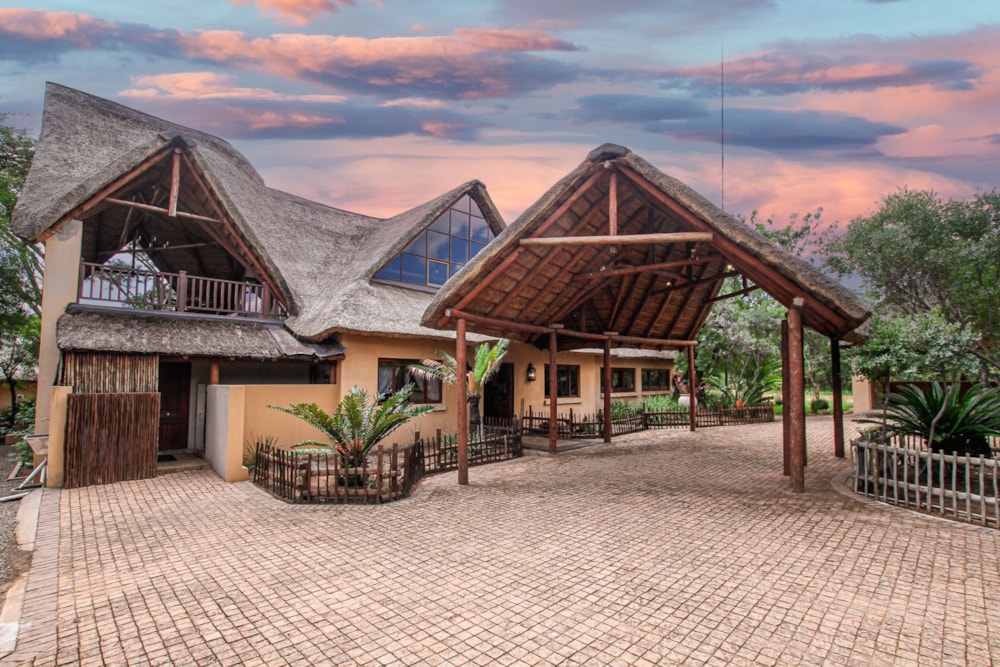 Country resort for sale in Bela Bela - 1MDM1693251