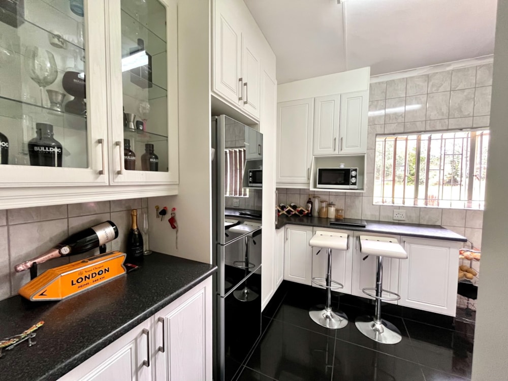 House let in Schuinshoogte - 1NW1693298 House let in Schuinshoogte - 1NW1693298