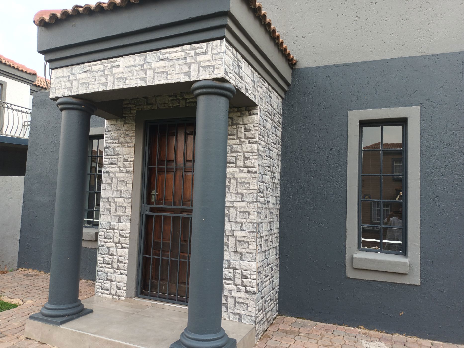 Security complex home let in Brakpan North - 1BJ1693276