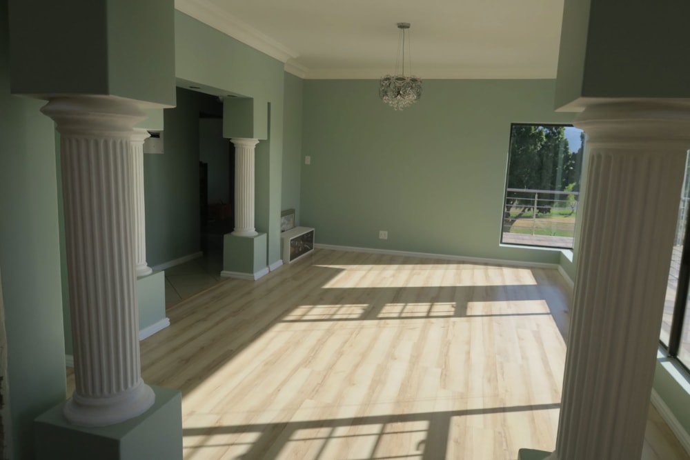 Double-storey house sold in Wolseley - RV1693321 Double-storey house sold in Wolseley - RV1693321