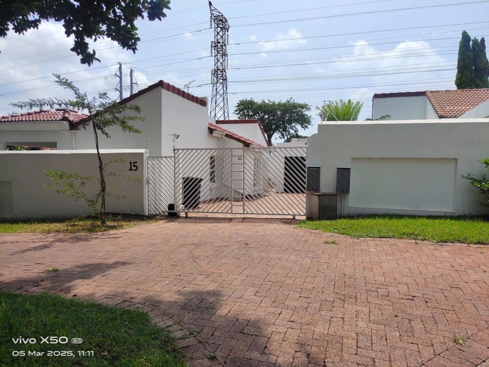 Cluster let in Sunninghill Gardens - FYL1693355 Cluster let in Sunninghill Gardens - FYL1693355