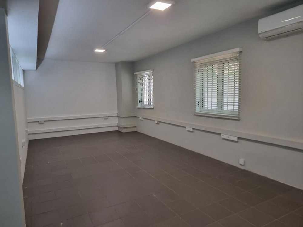 Commercial office to rent in Tamarin, Mauritius - MUR1693362 Commercial office to rent in Tamarin, Mauritius - MUR1693362