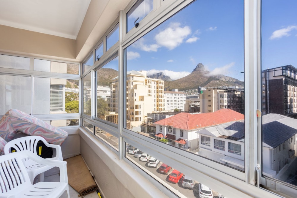 Apartment sold in Sea Point - AS1693444