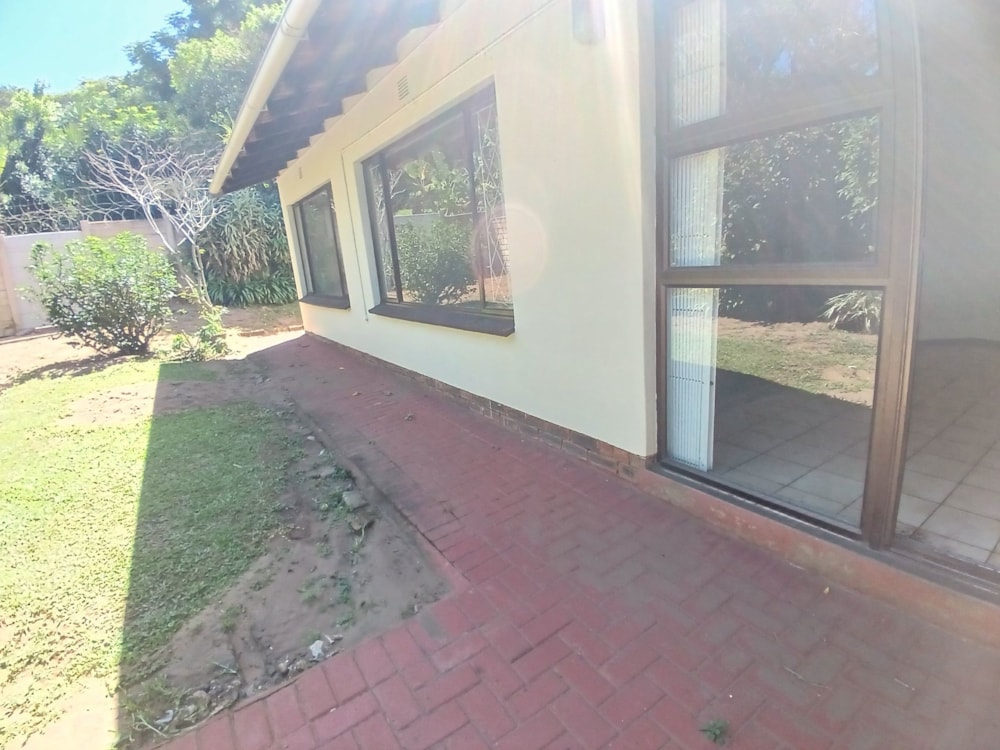 Townhouse for sale in Uvongo - 1PSH1695021 Townhouse for sale in Uvongo - 1PSH1695021