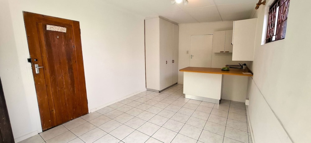 Cottage let in Schoenmakerskop, Port Elizabeth, Gqeberha - 1PLZ1693523