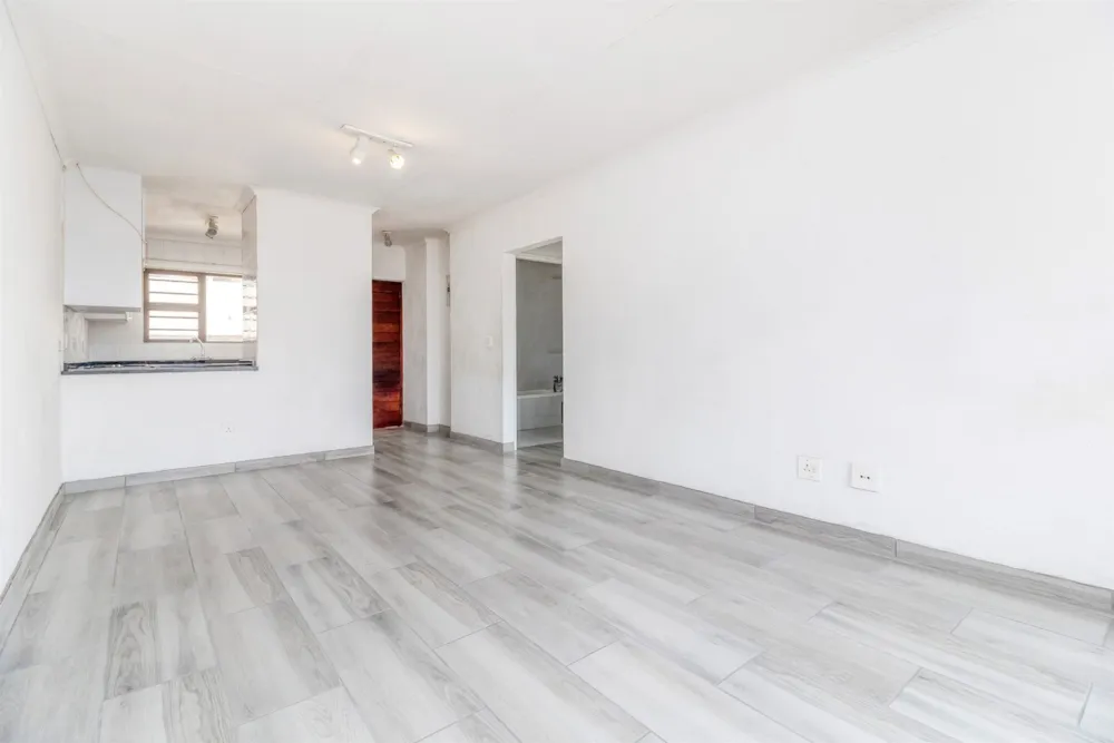 Apartment to rent in Ferndale, Randburg - JBL1693537