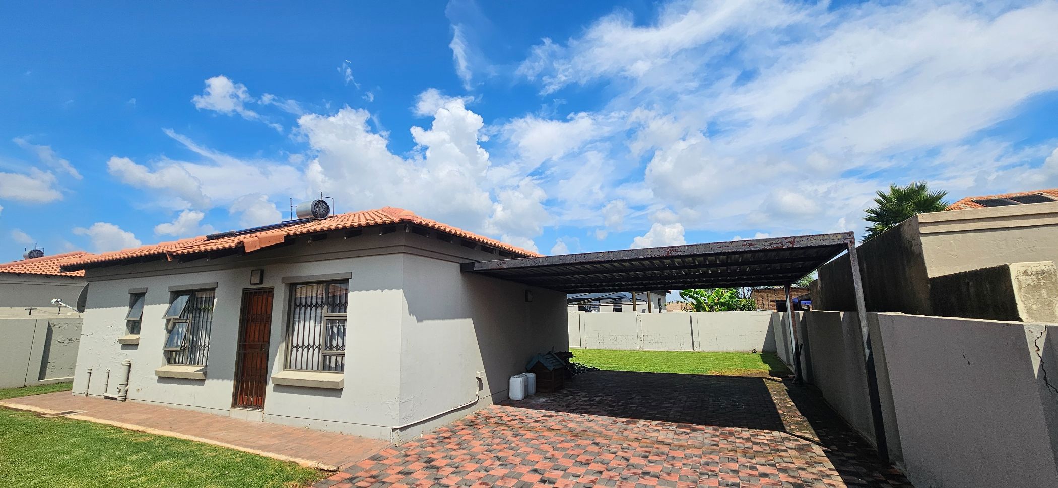 House sold in Sonneveld - 1BJ1696003