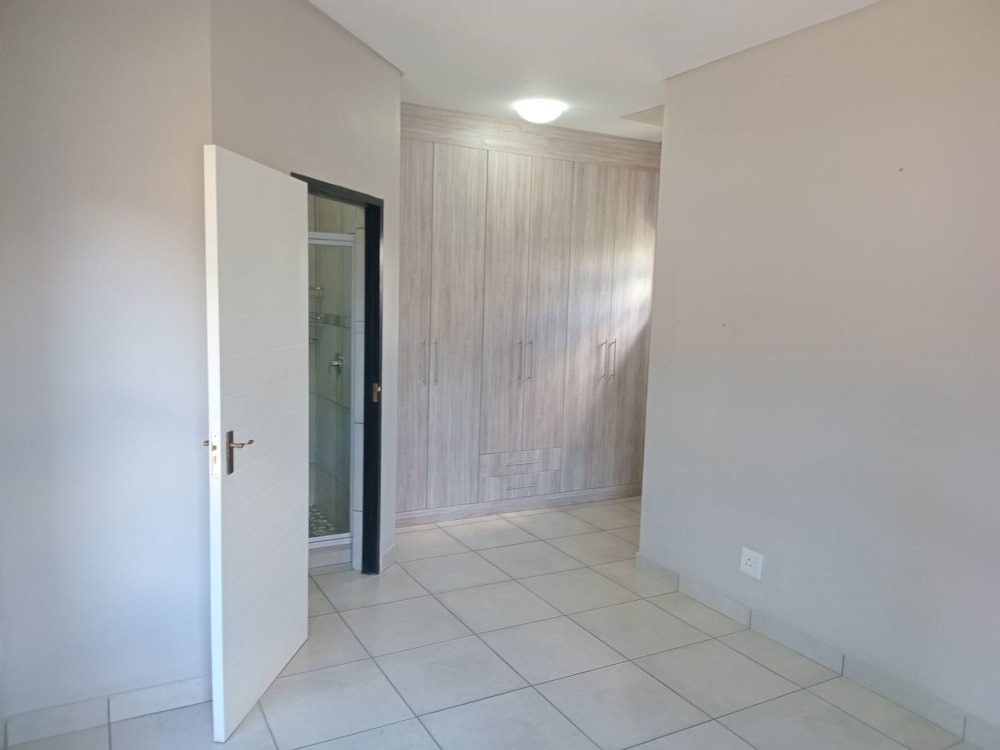 Townhouse let in White River - 1WR1693684 Townhouse let in White River - 1WR1693684