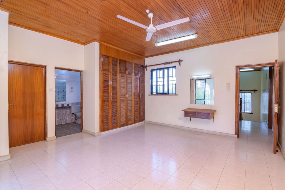 Multi-storey house to rent in Nyali, Kenya - 3KE1693729 Multi-storey house to rent in Nyali, Kenya - 3KE1693729