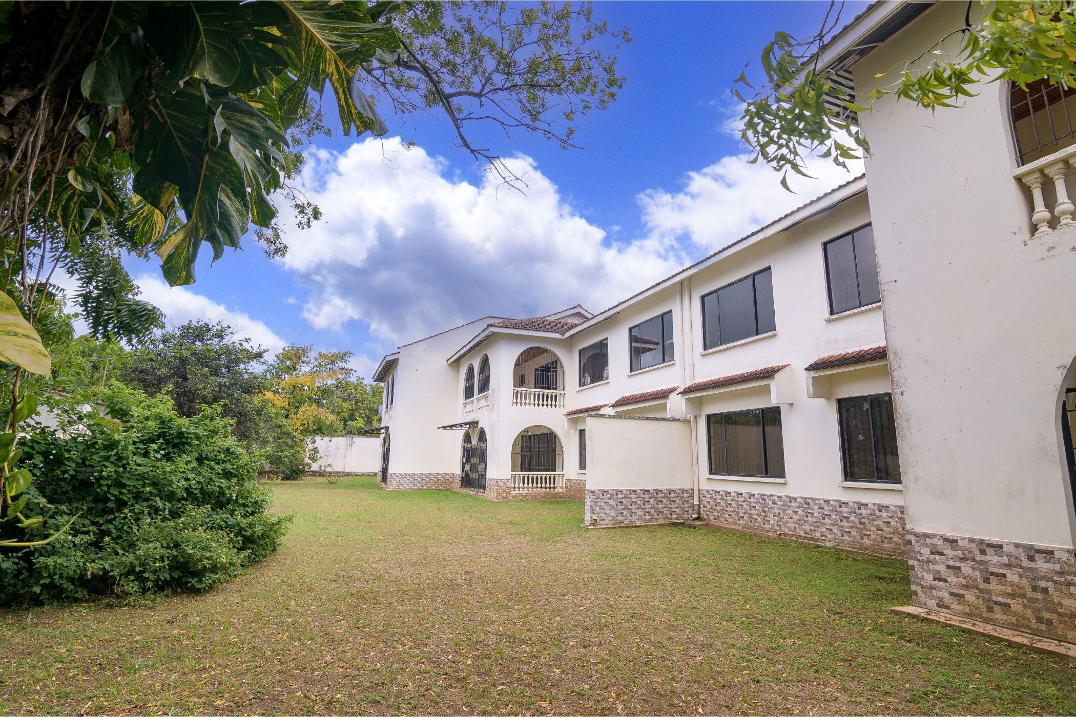 Multi-storey house to rent in Nyali, Kenya - 3KE1693729
