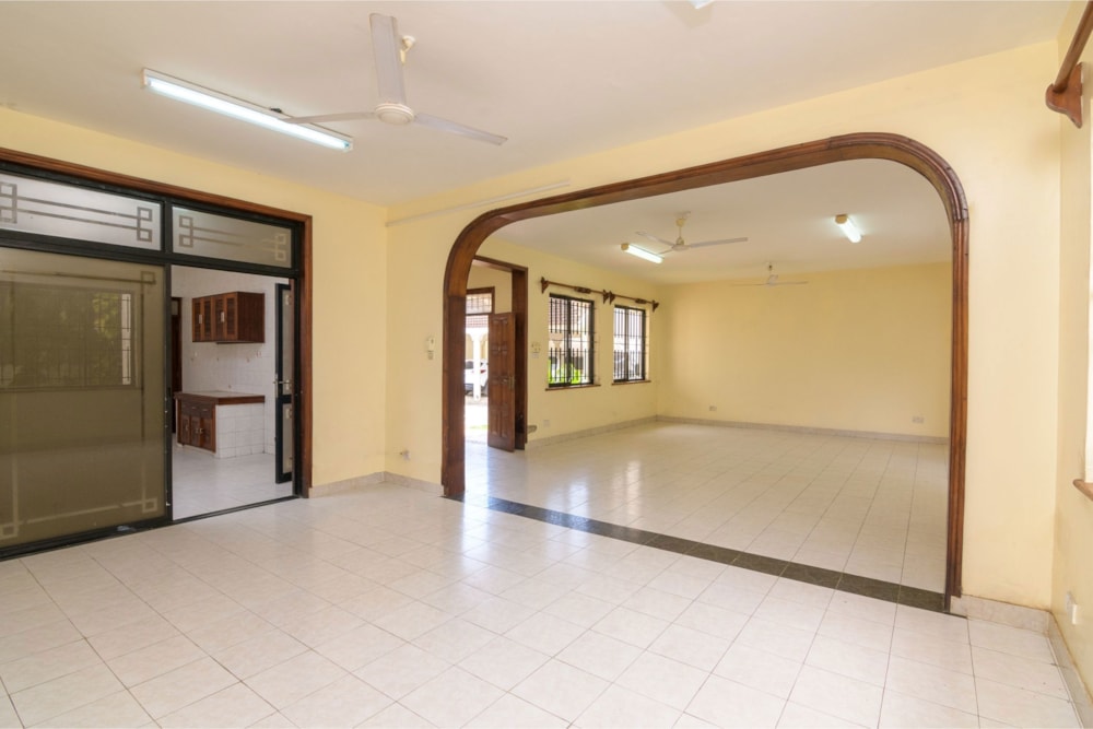 Double-storey house to rent in Nyali, Kenya - 3KE1693730 Double-storey house to rent in Nyali, Kenya - 3KE1693730