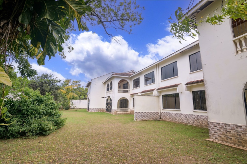 Double-storey house to rent in Nyali, Kenya - 3KE1693730 Double-storey house to rent in Nyali, Kenya - 3KE1693730