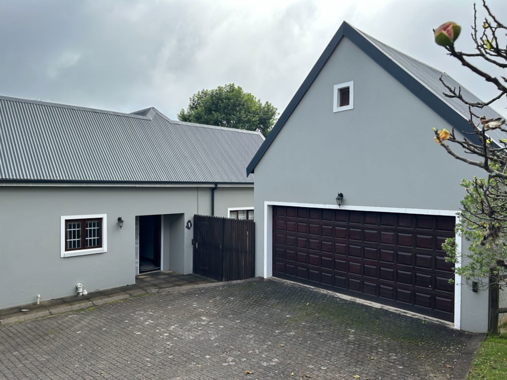 House sold in Hilton, KwaZulu-Natal - 1PM1693974 House sold in Hilton, KwaZulu-Natal - 1PM1693974