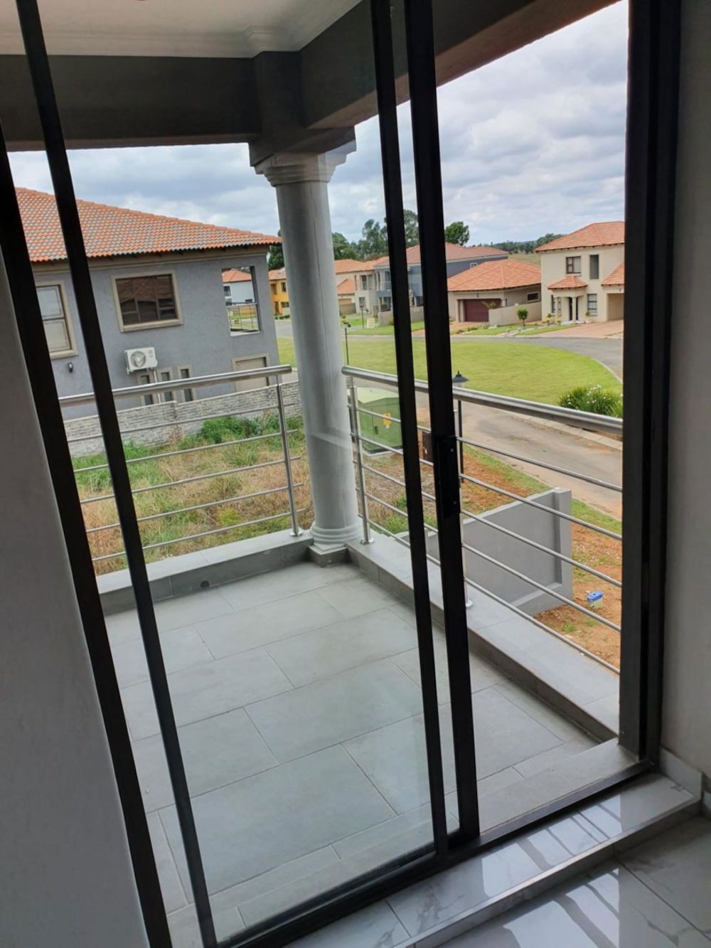 House for sale in Crystal Park - EN1693823 House for sale in Crystal Park - EN1693823