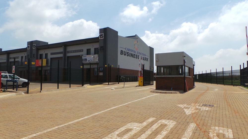 Commercial Building for sale in Larrendale - 1BJ1693936