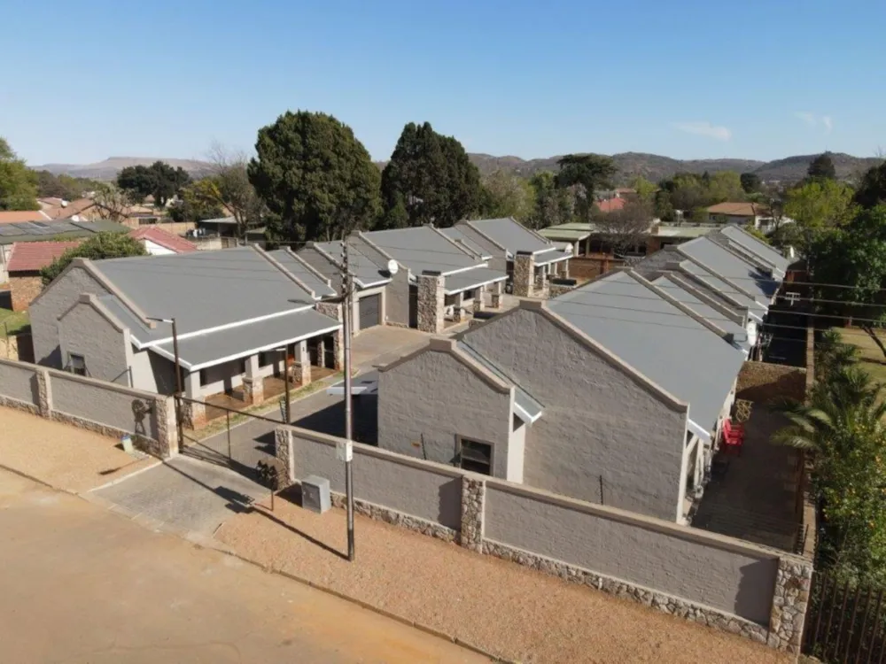 Townhouse sold in Heidelberg, Gauteng - 1SP1693845 Townhouse sold in Heidelberg, Gauteng - 1SP1693845
