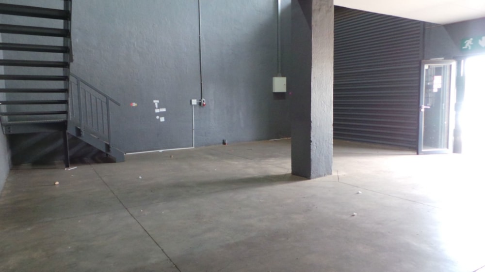 Commercial Building for sale in Larrendale - 1BJ1693942