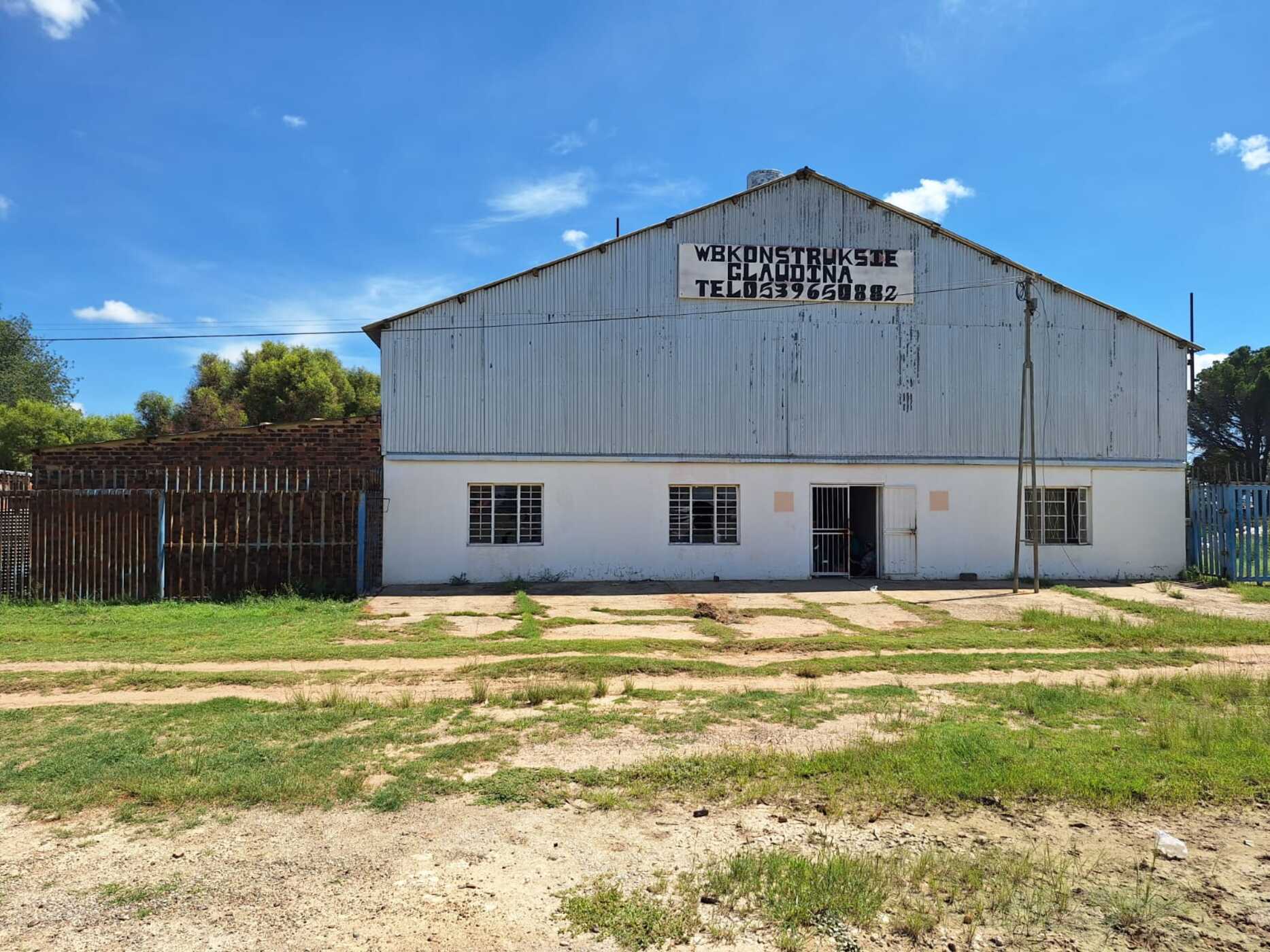 Commercial Building for sale in Schweizer-Reneke - 1KJ1694047