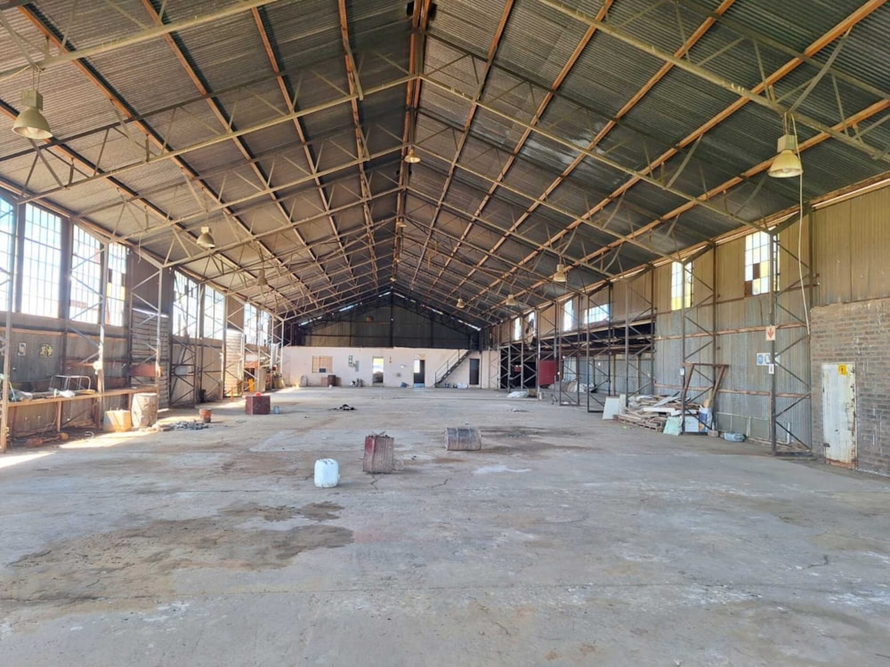 Commercial Building for sale in Schweizer-Reneke - 1KJ1694047 Commercial Building for sale in Schweizer-Reneke - 1KJ1694047