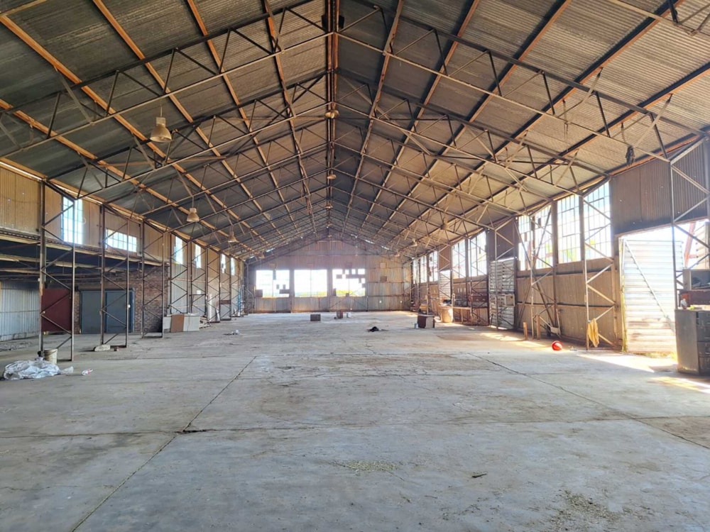 Commercial Building for sale in Schweizer-Reneke - 1KJ1694047 Commercial Building for sale in Schweizer-Reneke - 1KJ1694047