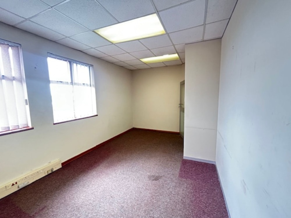 Commercial Building to rent in Empangeni - 1RY1694069 Commercial Building to rent in Empangeni - 1RY1694069