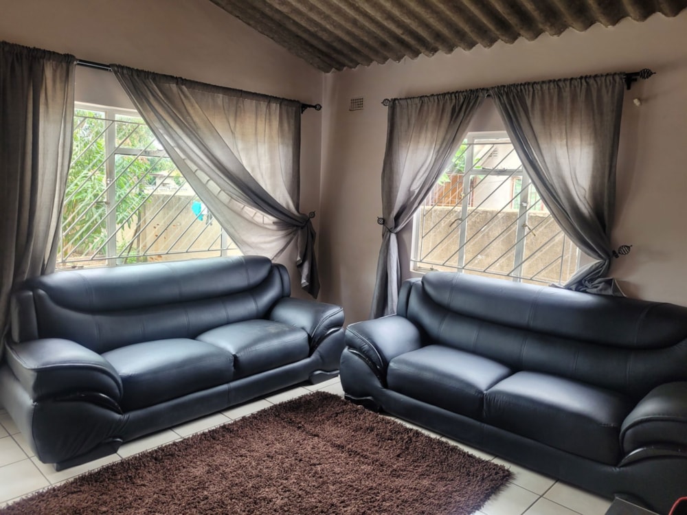 House for sale in Budiriro, Zimbabwe - 3ZB1704738