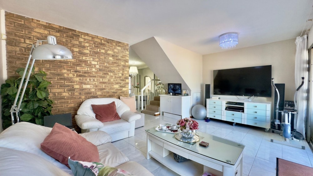 Townhouse for sale in Musgrave - 1DA1694157 Townhouse for sale in Musgrave - 1DA1694157