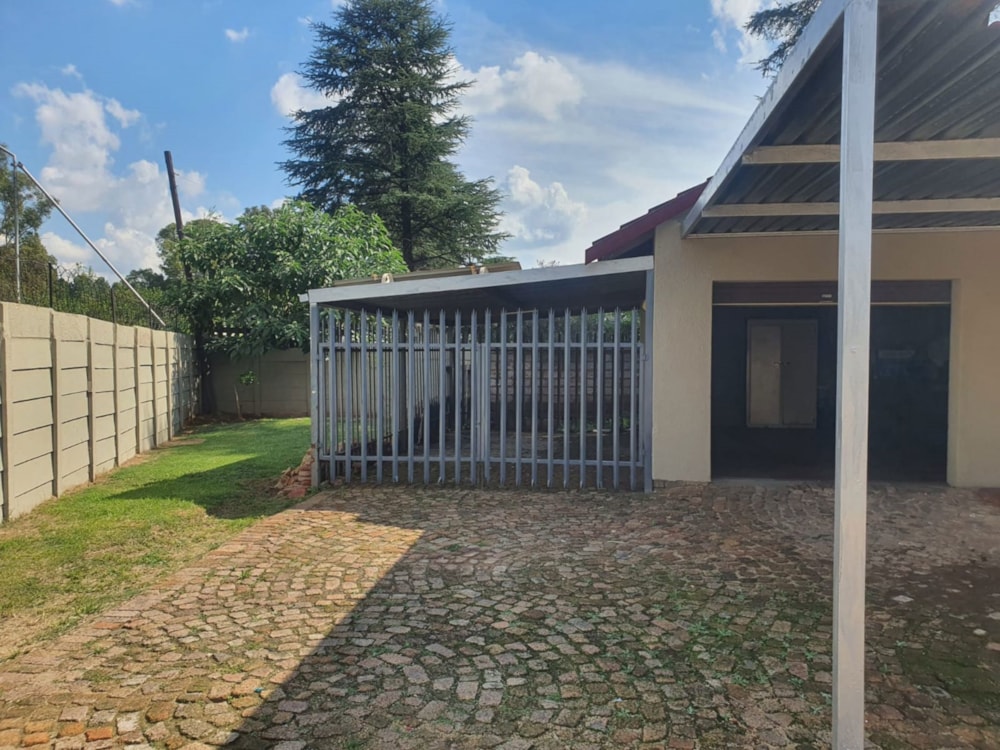 House let in Krugersrus - 1SP1694170 House let in Krugersrus - 1SP1694170