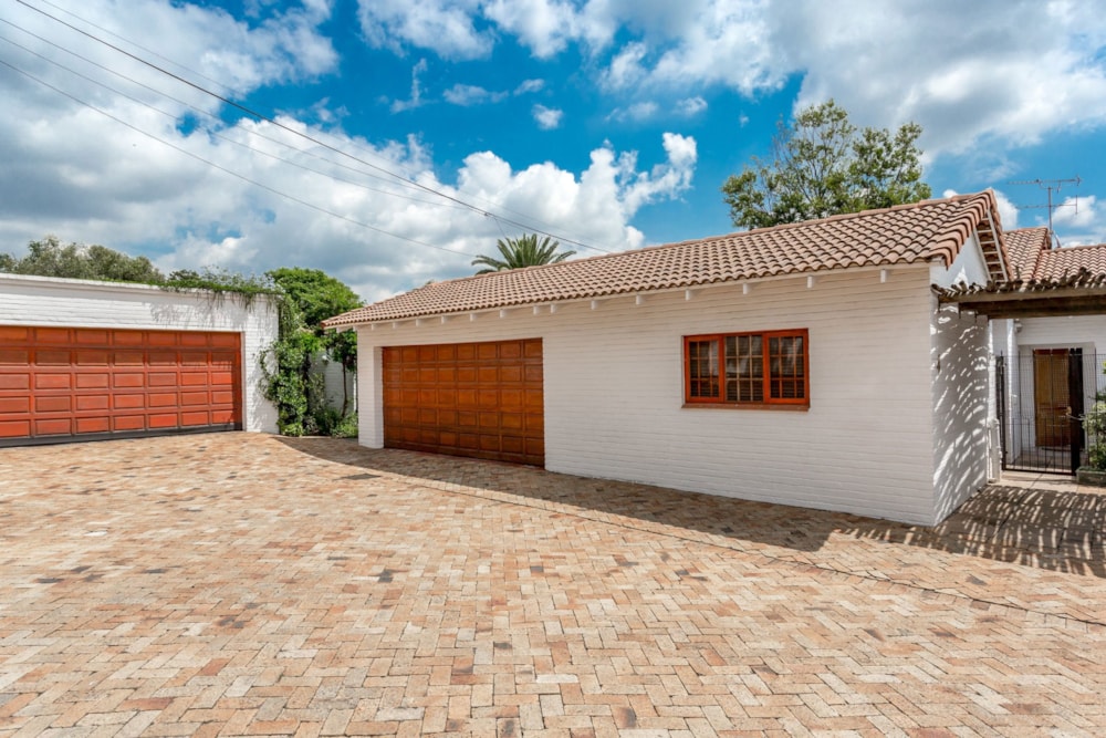 Townhouse for sale in Craighall Park - HP1694194 Townhouse for sale in Craighall Park - HP1694194