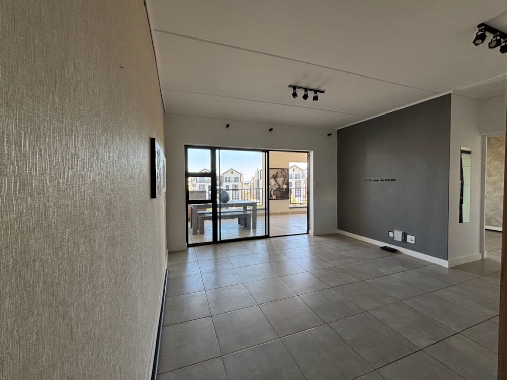 Apartment let in Waterfall, Midrand - MDL1694200