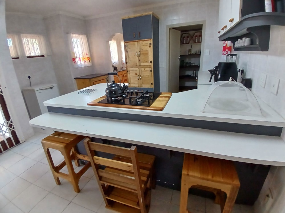 Double-storey house for sale in Uvongo - 1PSH1694589