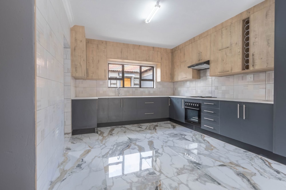 House for sale in Brakpan North - 1BJ1694724