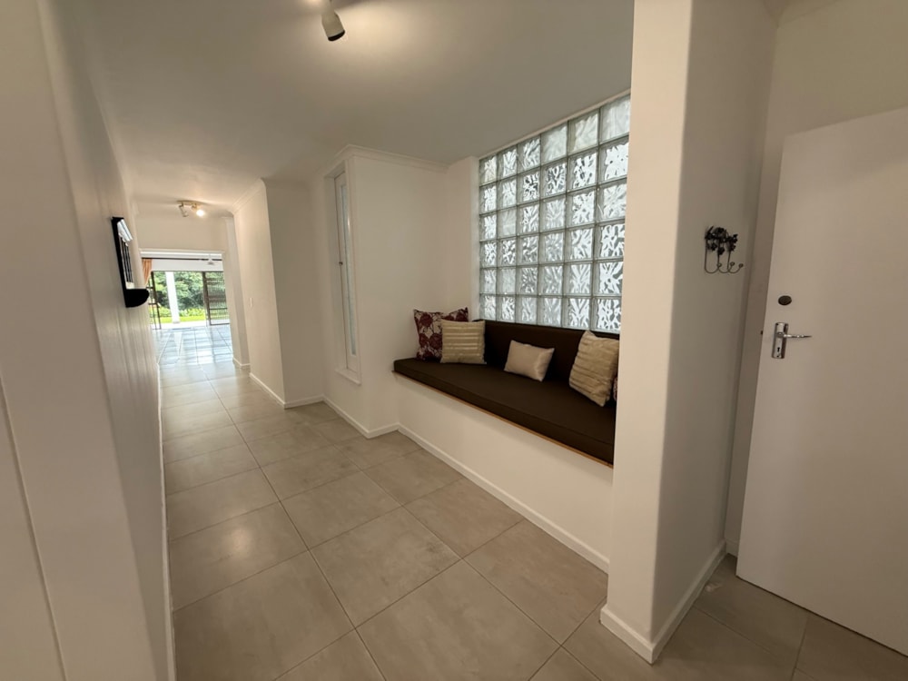 Apartment to rent in uMhlanga Rocks - 1ND1694399 Apartment to rent in uMhlanga Rocks - 1ND1694399