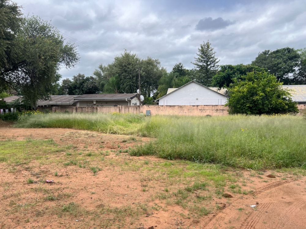 House for sale in Township Extension, Botswana - 3BO1694415 House for sale in Township Extension, Botswana - 3BO1694415