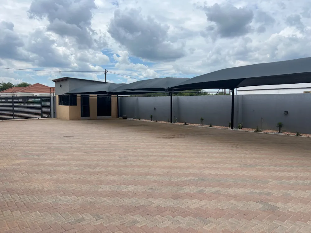 Bachelor apartment to rent in Tlokweng, Botswana - 3BO1694417 Bachelor apartment to rent in Tlokweng, Botswana - 3BO1694417