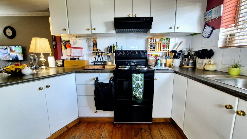 House sold in Rouxville, Kuils River - 1KV1694520 House sold in Rouxville, Kuils River - 1KV1694520