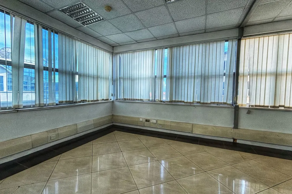 Commercial office to rent in Kilimani, Kenya - 3KE1704044