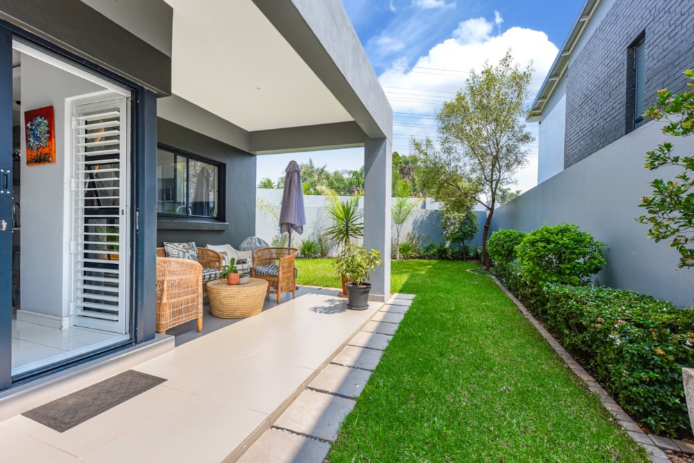 Townhouse sold in Lonehill - FW1695607 Townhouse sold in Lonehill - FW1695607