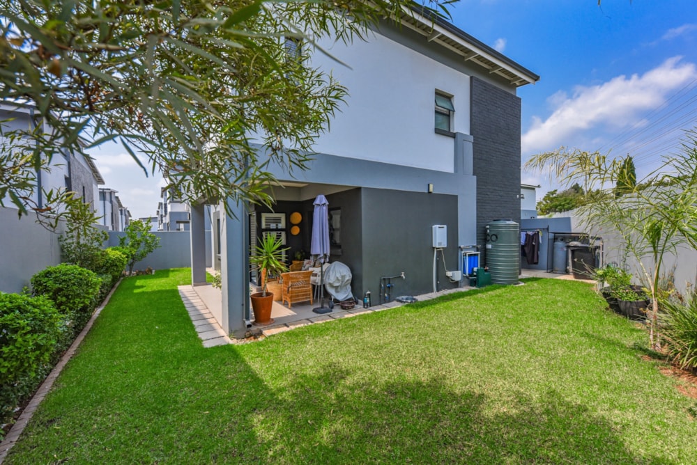 Townhouse sold in Lonehill - FW1695607 Townhouse sold in Lonehill - FW1695607